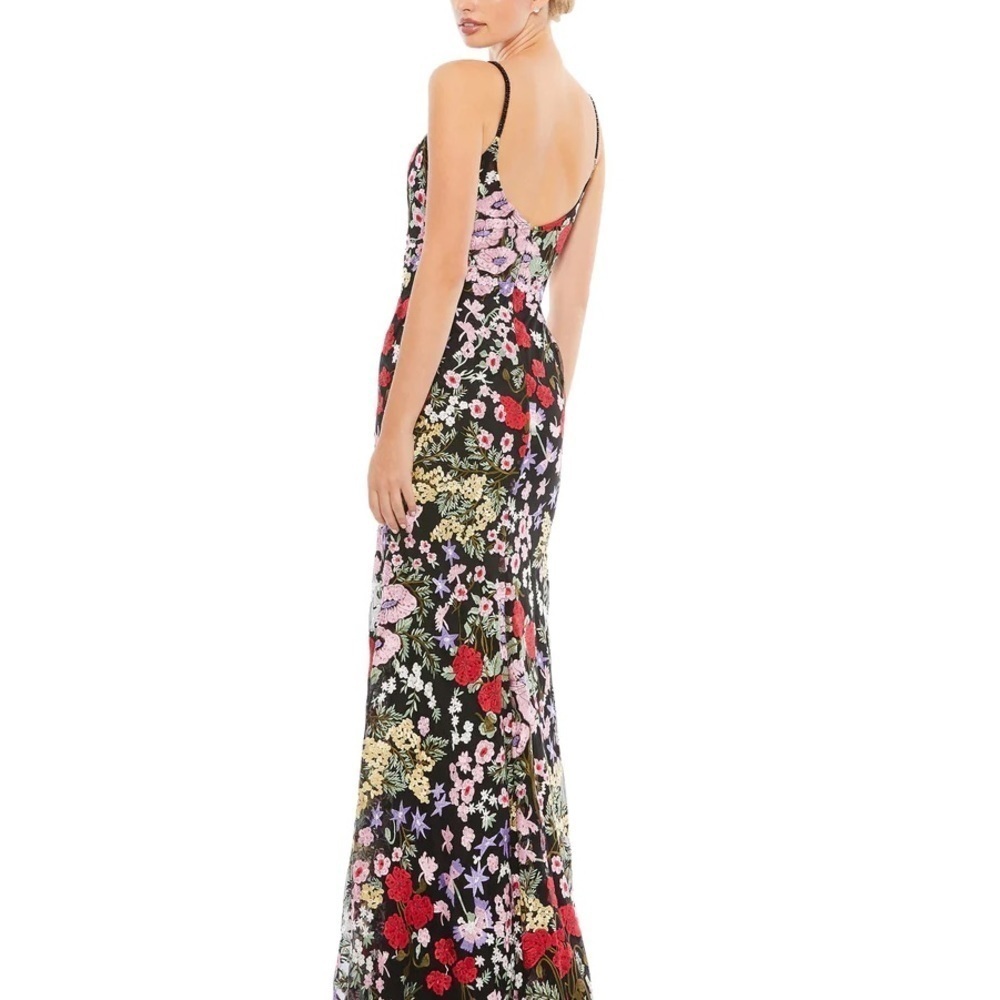 Mac Duggal 67473 NWT FLORAL EMBROIDERED LACE SWEETHEART GOWN - Picture 3 of 9